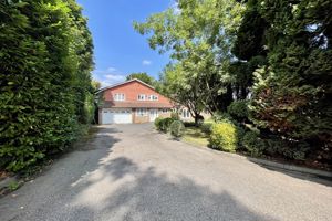 Photo 4- click for photo gallery